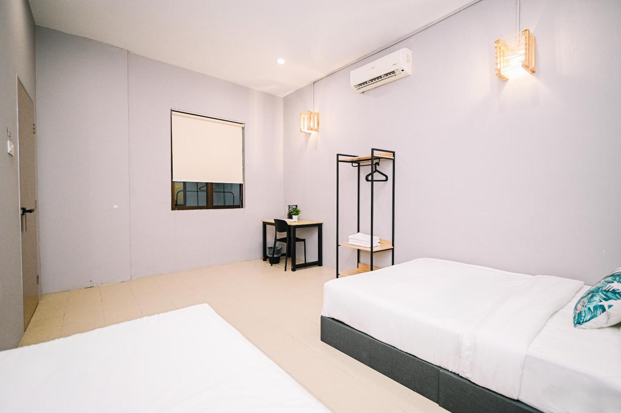 Swing & Pillows - 87 Muntri, Penang George Town Exterior photo